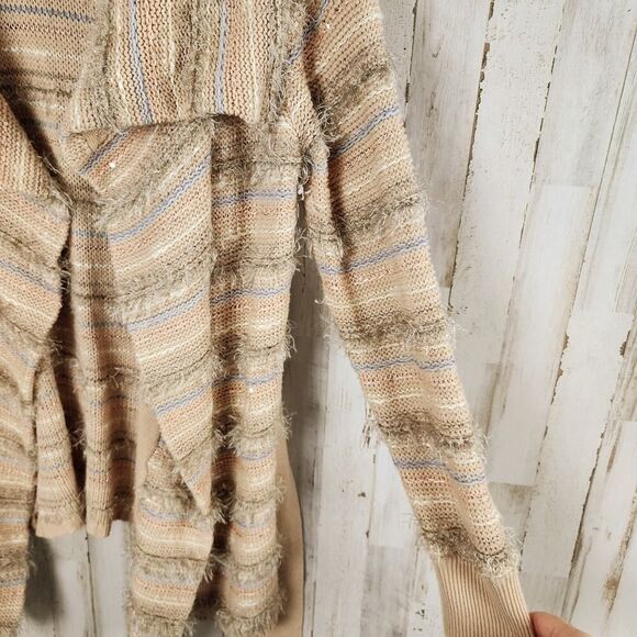 Love 21 Eyelash Belted Cardigan Sweater Tan Size Medium - Picture 5 of 10